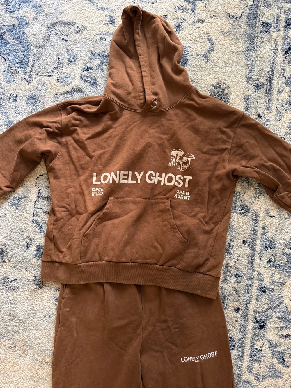 Lonely Ghost Brown Set